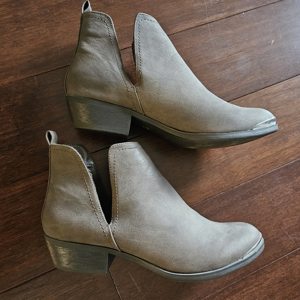 Dark brown Size 9.5 WMS